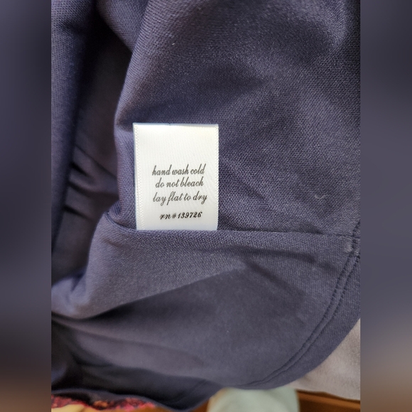 Alya sleeveless dress, size small - Picture 8 of 8